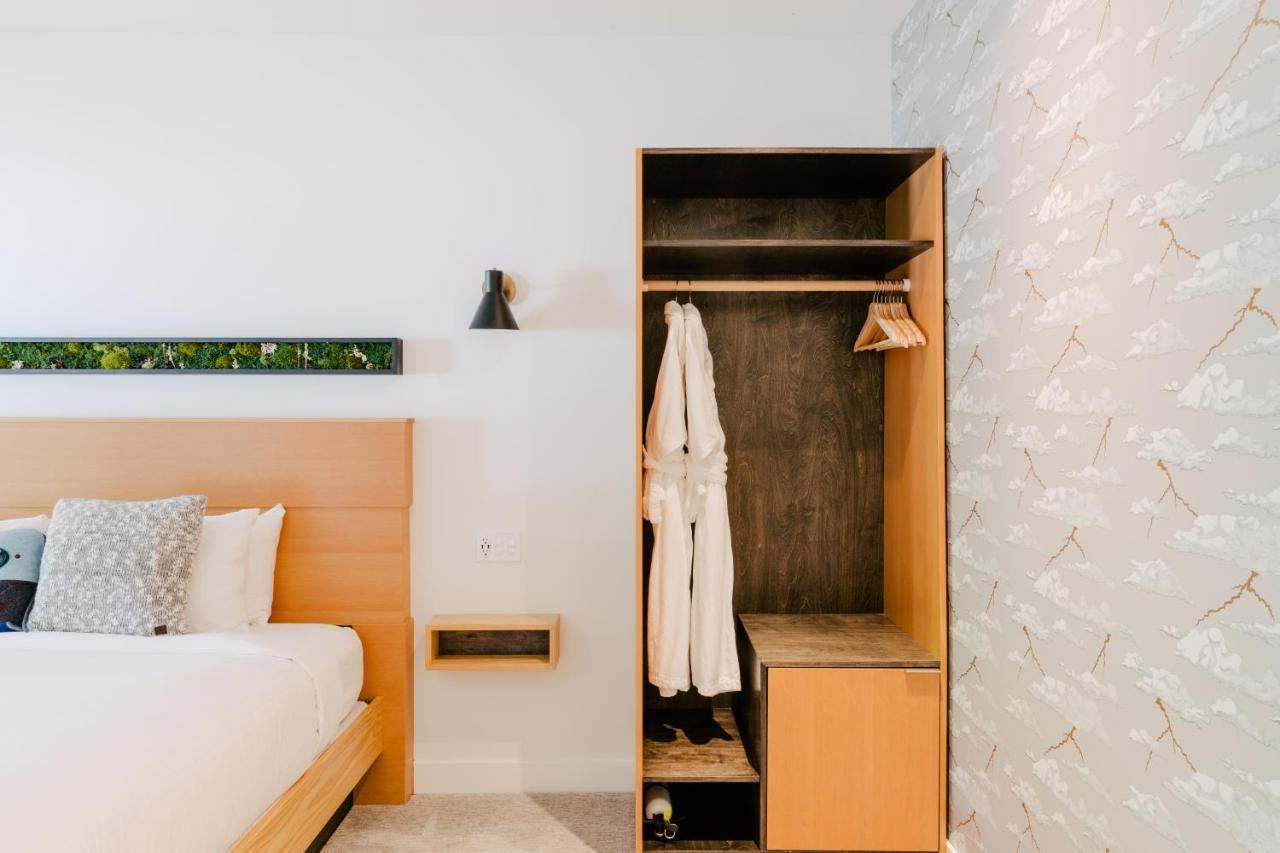 Pluvio Restaurant And Rooms Ucluelet Εξωτερικό φωτογραφία